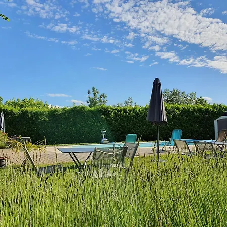 Appartement Gite Le Cedre Bleu *