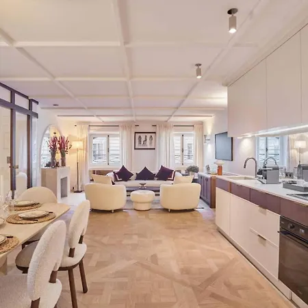 Gite Le Cedre Bleu Appartement *